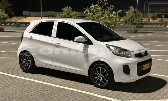 Buy Used Kia Picanto White Car in Bahla' in ad-Dakhiliyah
