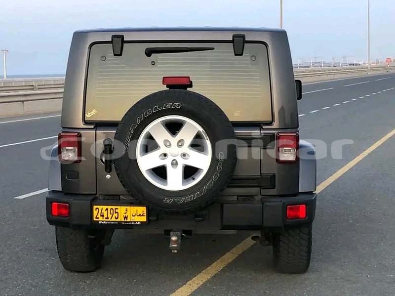 Big with watermark jeep compass masqat masqat 7893