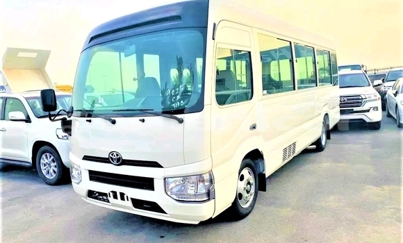 Buy Used Toyota Coaster White Car in Import - Dubai in Dhufar Buy Used Toyota Coaster White Car in Import - Dubai in Dhufar