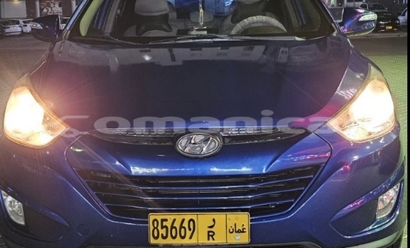 Buy Used Hyundai Tucson Blue Car in Muscat in Masqat