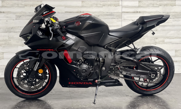 Buy Used Honda CBR 1000 RR Black Bike in Muscat in Masqat