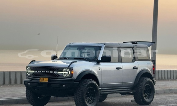 Buy Used Ford Bronco Silver Car in Muscat in Masqat Buy Used Ford Bronco Silver Car in Muscat in Masqat