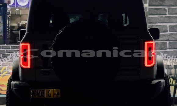 Buy Used Ford Bronco Silver Car in Muscat in Masqat Buy Used Ford Bronco Silver Car in Muscat in Masqat