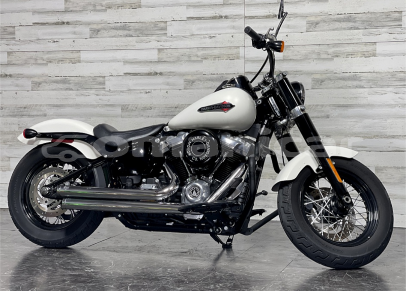 Big with watermark harley davidson softail masqat muscat 7908