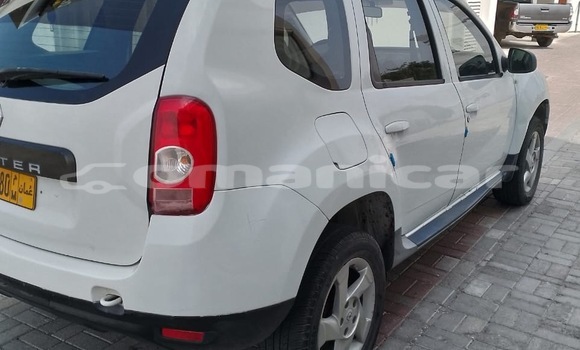 Buy Used Renault Duster White Car in Muscat in Masqat Buy Used Renault Duster White Car in Muscat in Masqat
