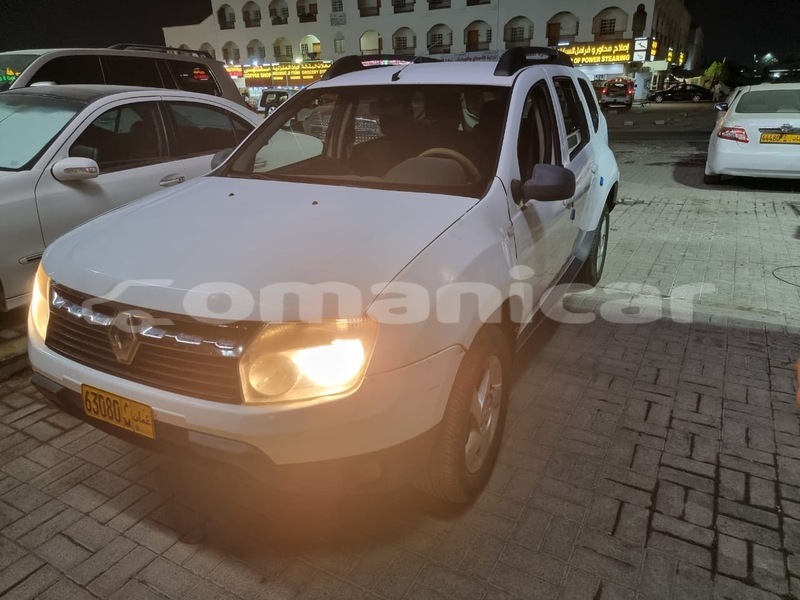 Big with watermark renault duster masqat muscat 7909