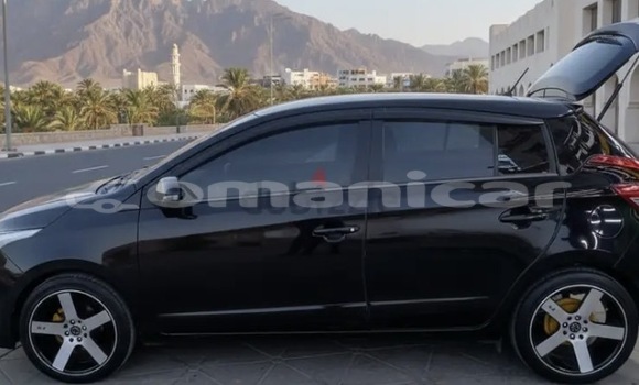 Buy Used Toyota Yaris Black Car in Muscat in Masqat Buy Used Toyota Yaris Black Car in Muscat in Masqat
