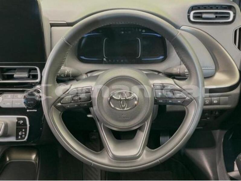 Big with watermark toyota aqua masqat muscat 7915