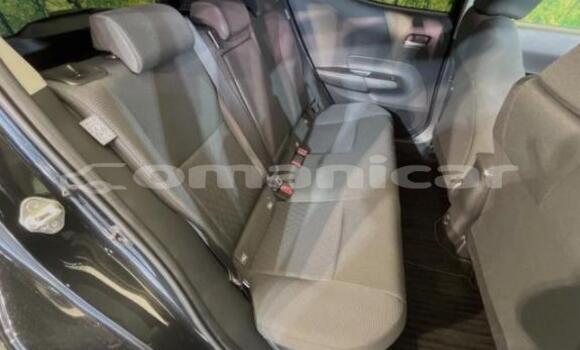 Buy Used Toyota Aqua Silver Car in Muscat in Masqat Buy Used Toyota Aqua Silver Car in Muscat in Masqat