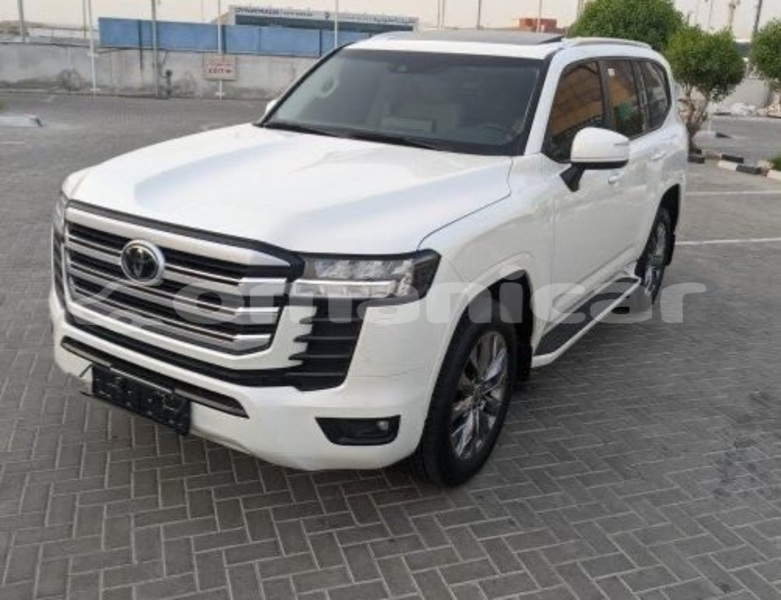 Big with watermark toyota land cruiser masqat muscat 7916