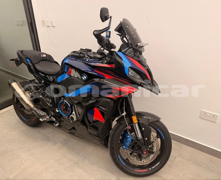 Big with watermark bmw s 1000 masqat muscat 7926