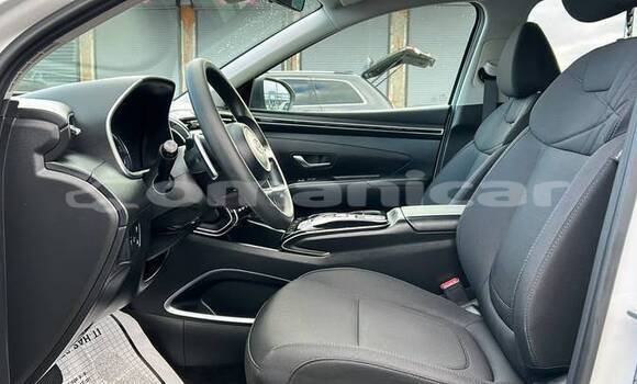 Buy Used Hyundai Tucson White Car in Muscat in Masqat Buy Used Hyundai Tucson White Car in Muscat in Masqat