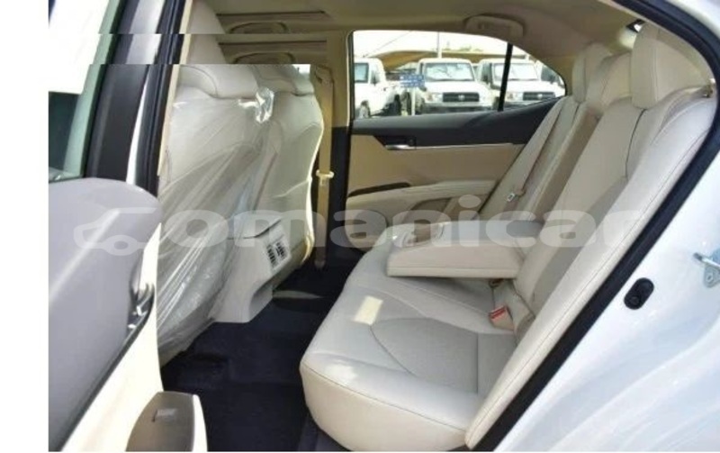 Big with watermark toyota camry masqat muscat 7935