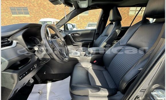 Buy Used Toyota RAV4 Black Car in al–Masna'ah in al-Batinah Buy Used Toyota RAV4 Black Car in al–Masna'ah in al-Batinah