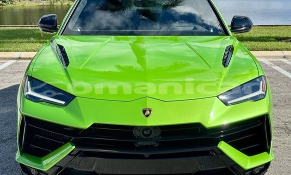 Buy Used Lamborghini Urus Green Car in Nizwa in ad-Dakhiliyah
