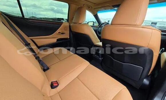 Buy Used Lexus ES Black Car in al–Mudaybi in ash-Sharqiyah Buy Used Lexus ES Black Car in al–Mudaybi in ash-Sharqiyah