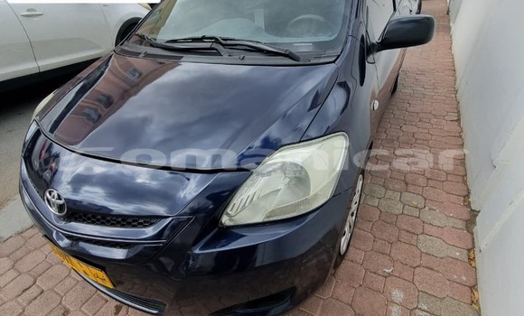 Buy Used Toyota Yaris Black Car in Muttrah in Masqat