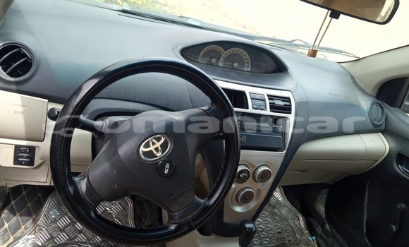 Buy Used Toyota Yaris Silver Car in Suhar in al-Batinah Buy Used Toyota Yaris Silver Car in Suhar in al-Batinah