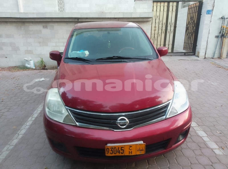 Big with watermark nissan tiida masqat muscat 7962