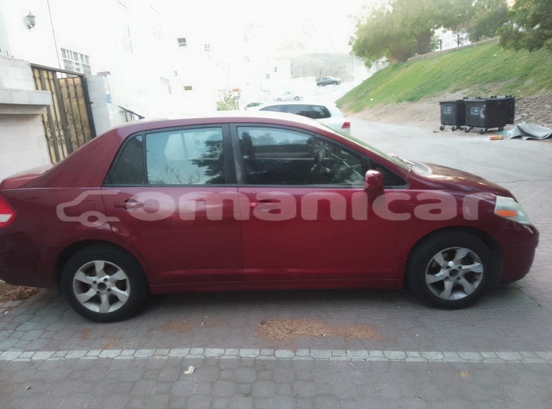 Big with watermark nissan tiida masqat muscat 7962