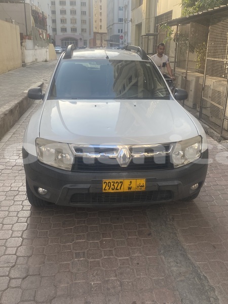 Big with watermark renault duster al batinah al khuwair 7963