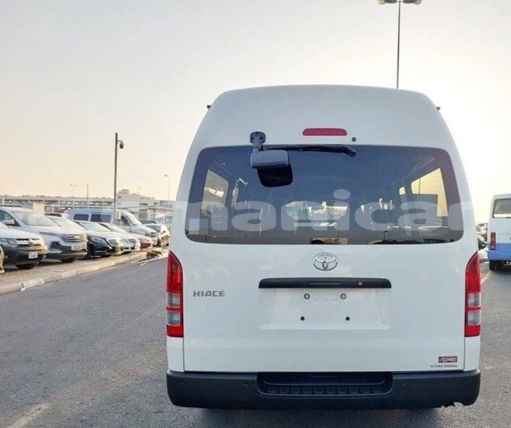Big with watermark toyota hiace masqat muscat 7966