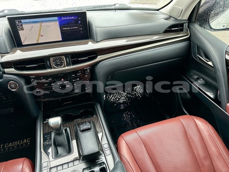 Big with watermark lexus lx 570 masqat muscat 7969