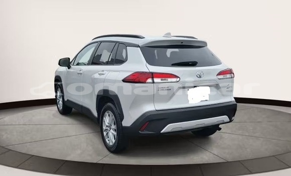 Buy Used Toyota Corolla Cross White Car in Muscat in Masqat Buy Used Toyota Corolla Cross White Car in Muscat in Masqat