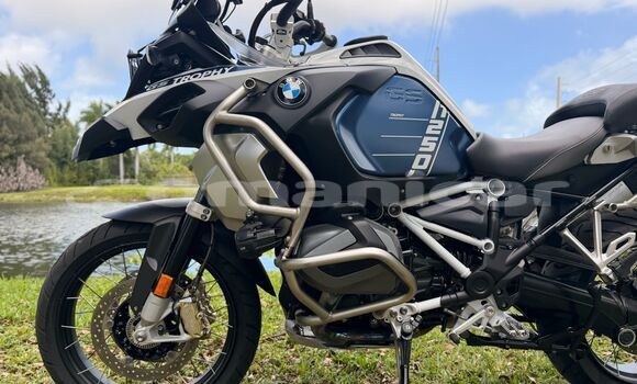 Buy Used BMW GS Black Bike in al–Khaburah in al-Batinah Buy Used BMW GS Black Bike in al–Khaburah in al-Batinah