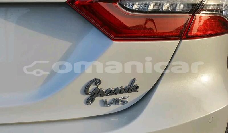 Big with watermark toyota camry al batinah al masna ah 7982