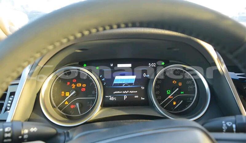 Big with watermark toyota camry al batinah al masna ah 7982