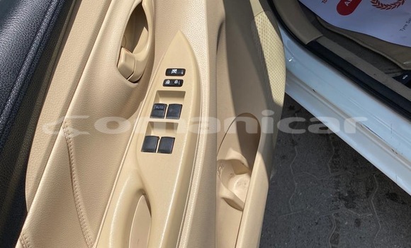 Buy Used Toyota Yaris White Car in Muscat in Masqat Buy Used Toyota Yaris White Car in Muscat in Masqat