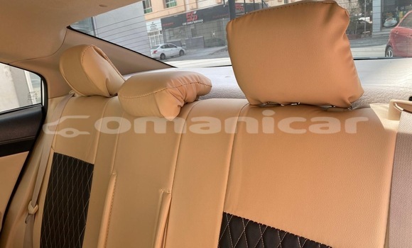 Buy Used Toyota Yaris White Car in Muscat in Masqat Buy Used Toyota Yaris White Car in Muscat in Masqat