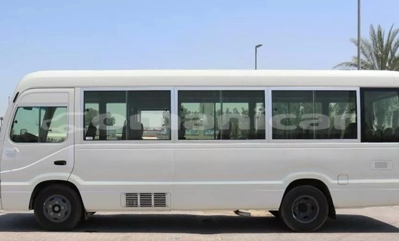 Buy Used Toyota Coaster White Car in Muscat in Masqat Buy Used Toyota Coaster White Car in Muscat in Masqat