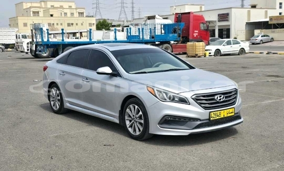 Buy Used Hyundai Sonata Silver Car in Masqat in Masqat Buy Used Hyundai Sonata Silver Car in Masqat in Masqat