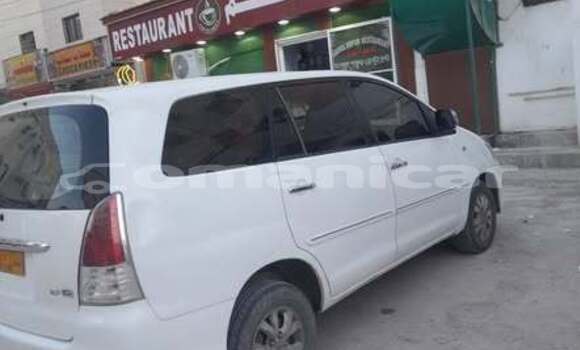 Buy Used Toyota Innova Other Car in al–Masna'ah in al-Batinah