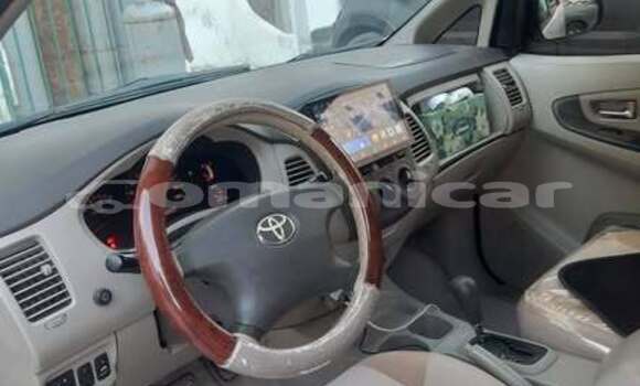 Buy Used Toyota Innova Other Car in al–Masna'ah in al-Batinah Buy Used Toyota Innova Other Car in al–Masna'ah in al-Batinah