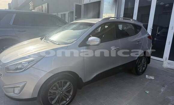 Buy Used Hyundai Tucson Other Car in Al khuwair in al-Batinah