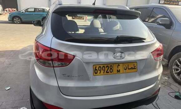 Buy Used Hyundai Tucson Other Car in Al khuwair in al-Batinah Buy Used Hyundai Tucson Other Car in Al khuwair in al-Batinah