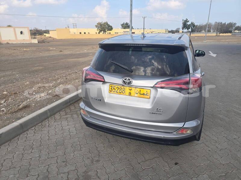 Big with watermark toyota rav4 al batinah al khaburah 8001