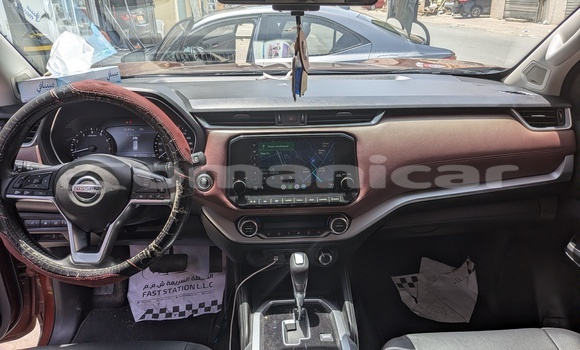 Buy Used Nissan Xterra Brown Car in Muscat in Masqat Buy Used Nissan Xterra Brown Car in Muscat in Masqat