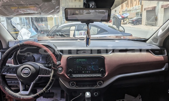 Buy Used Nissan Xterra Brown Car in Muscat in Masqat Buy Used Nissan Xterra Brown Car in Muscat in Masqat