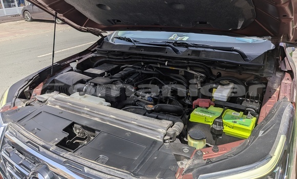 Buy Used Nissan Xterra Brown Car in Muscat in Masqat Buy Used Nissan Xterra Brown Car in Muscat in Masqat