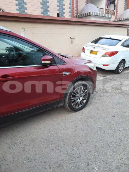 Big with watermark ford escape masqat qurm 8007