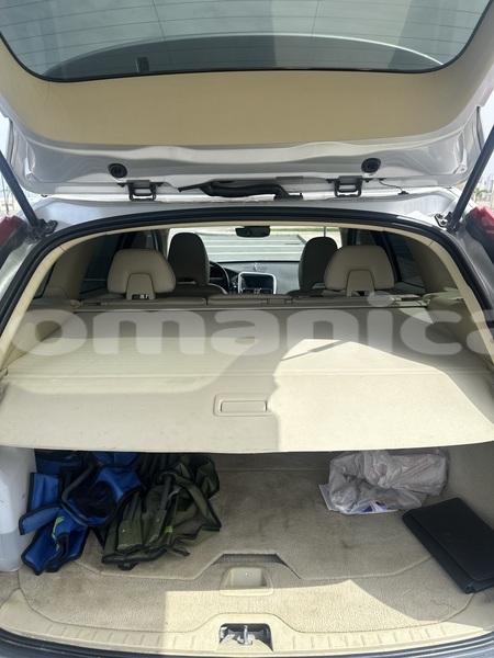 Big with watermark volvo xc60 masqat muscat 8009