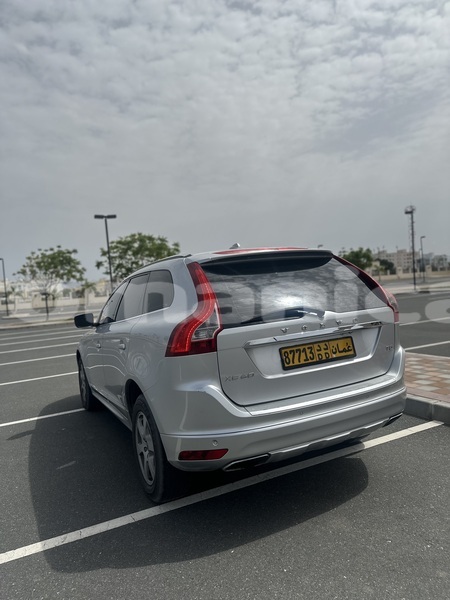 Big with watermark volvo xc60 masqat muscat 8009