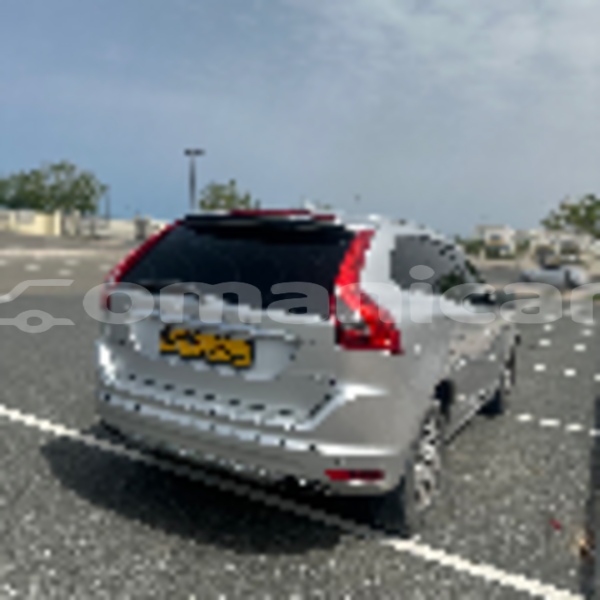 Big with watermark volvo xc60 masqat muscat 8009
