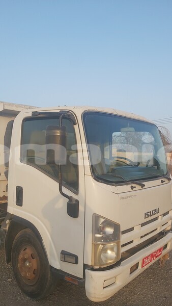 Big with watermark suzuki carry al batinah saham 8013