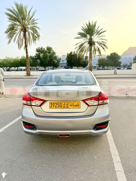 Big with watermark suzuki ciaz masqat muscat 8015
