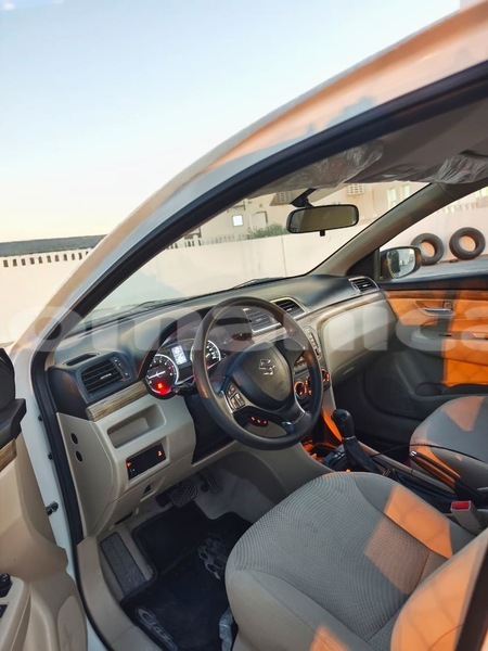 Big with watermark suzuki ciaz masqat muscat 8018